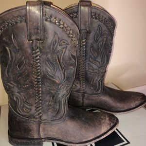 Frye Boots Wyatt Overlay Size 9